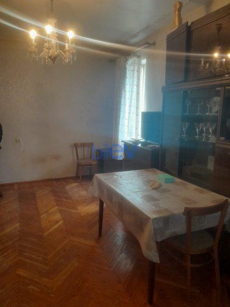 Satılır 2 otaqlı Köhnə Tikili  40m², Bakı