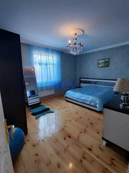 Satılır 5 otaqlı Həyət evi  160m², Bakı