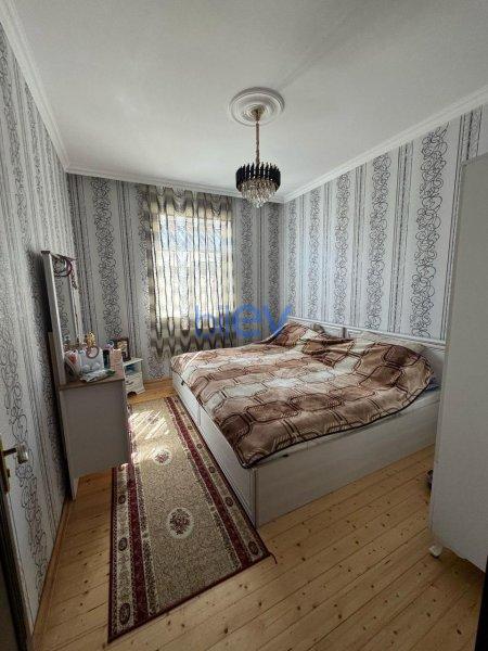 Satılır 5 otaqlı Həyət evi  2m², Bakı