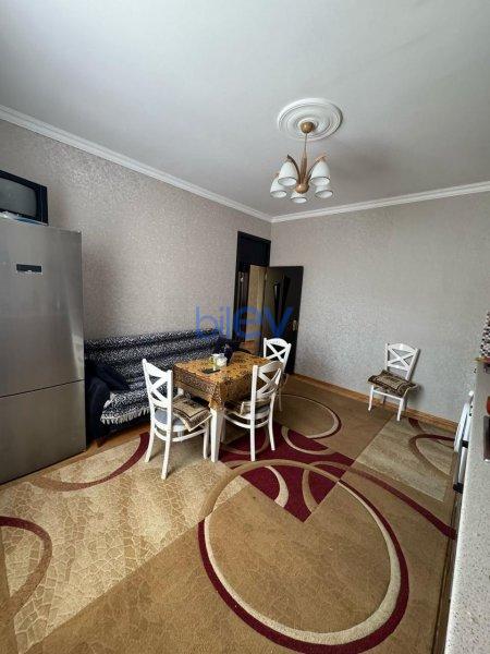 Satılır 5 otaqlı Həyət evi  2m², Bakı