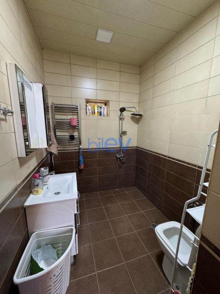 Satılır 5 otaqlı Həyət evi  2m², Bakı