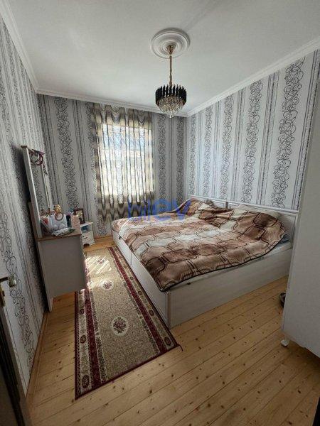 Satılır 5 otaqlı Həyət evi  2m², Bakı
