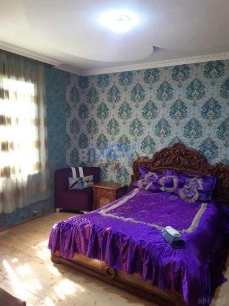 Satılır 4 otaqlı Həyət evi  270m², Qəbələ