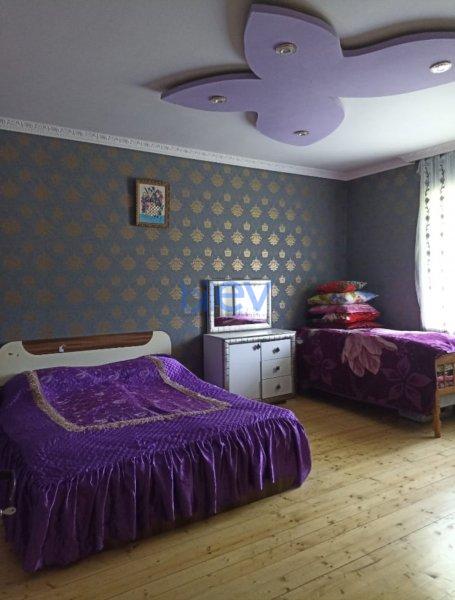 Satılır 4 otaqlı Həyət evi  270m², Qəbələ
