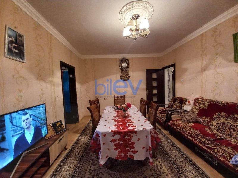 Satılır 4 otaqlı Köhnə Tikili  85m², Sumqayıt