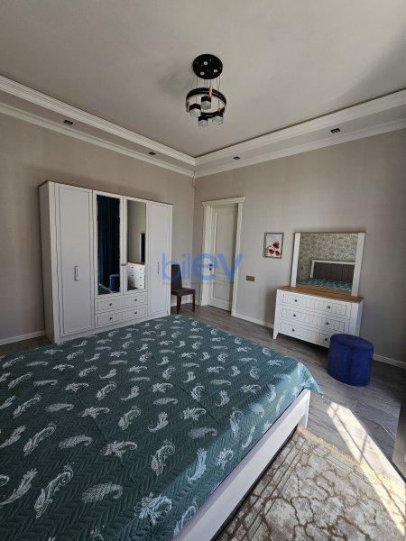 Kirayə (aylıq) 5 otaqlı Villa  220m², Bakı