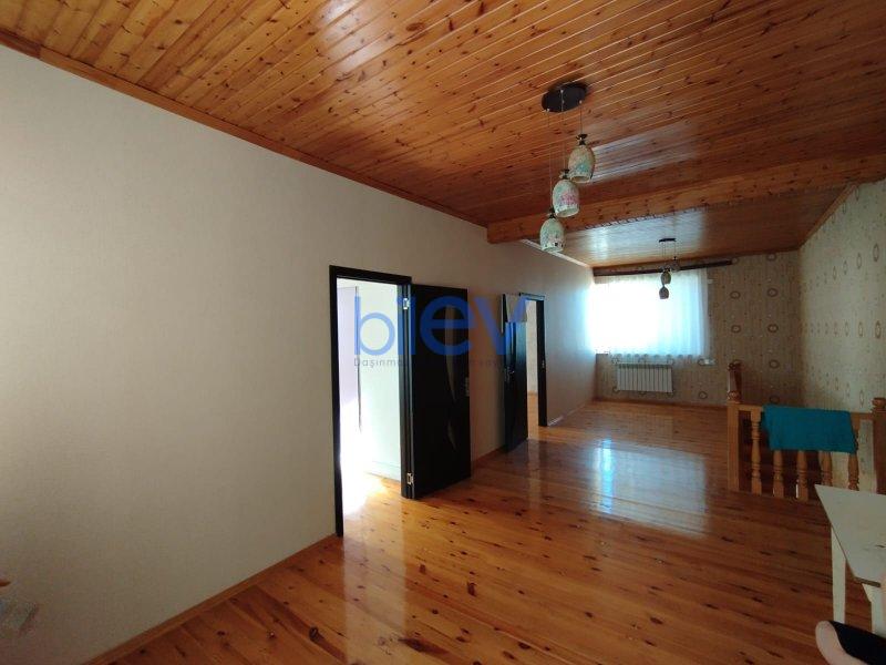 Satılır 3 otaqlı Həyət evi  160m², Bakı
