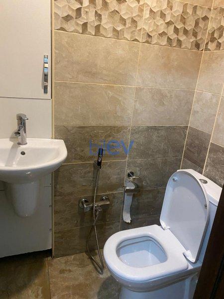Kirayə (aylıq) 3 otaqlı Yeni Tikili  86m², Bakı