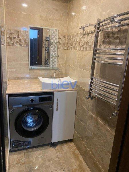 Kirayə (aylıq) 3 otaqlı Yeni Tikili  86m², Bakı