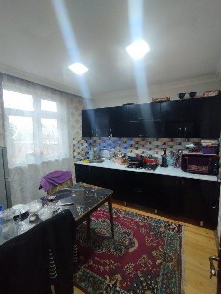 Satış 4 otaqlı Həyət evi  180m², Xırdalan