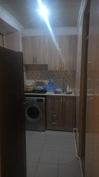 Satılır 3 otaqlı Köhnə Tikili  65m², Bakı