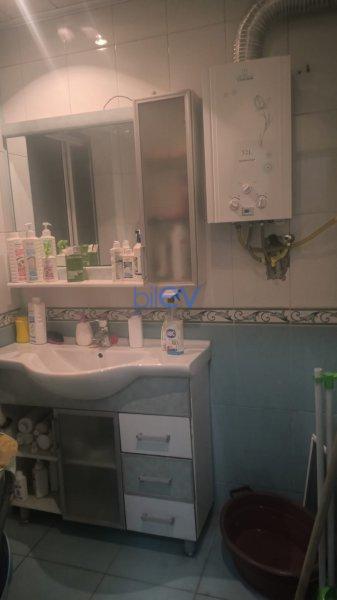 Satılır 3 otaqlı Köhnə Tikili  65m², Bakı