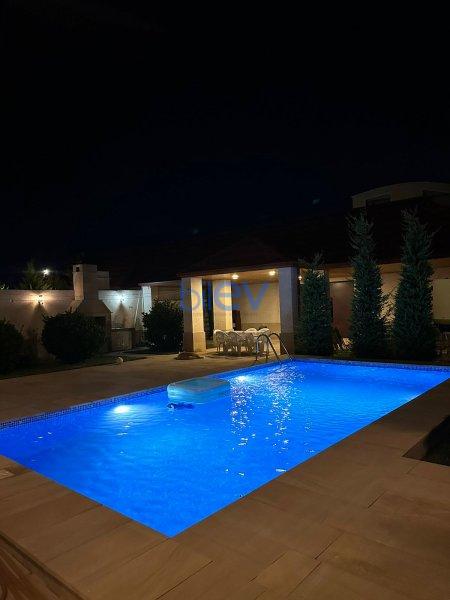 Satılır 4 otaqlı Bağ evi  170m², Bakı