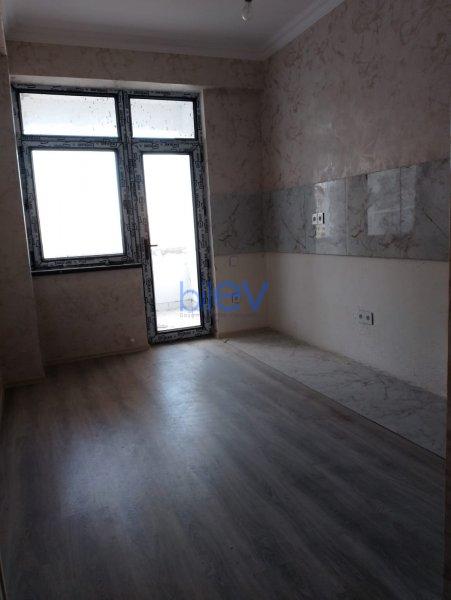Satılır 2 otaqlı Yeni Tikili  74m², Bakı