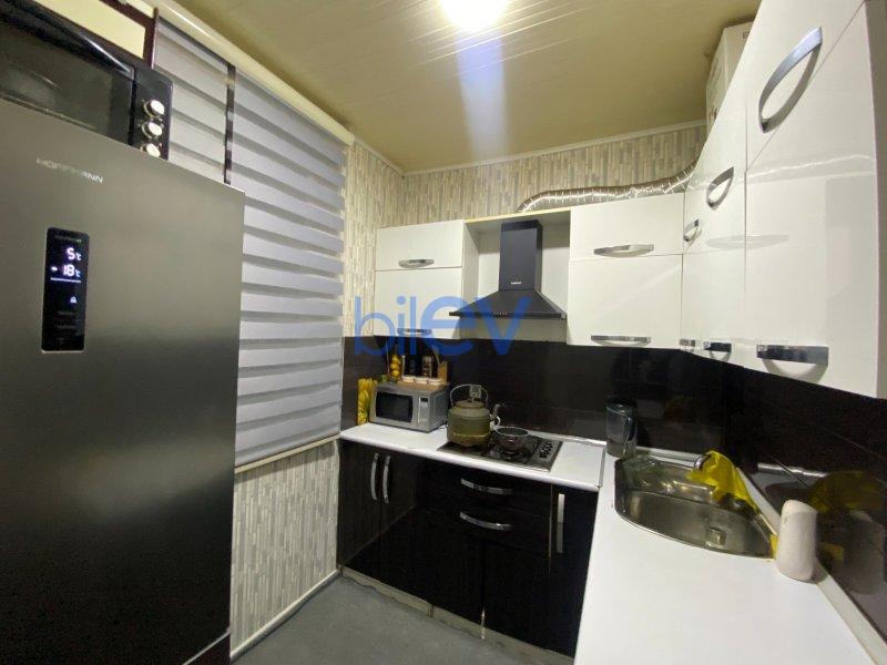 Satılır 3 otaqlı Köhnə Tikili  78m², Bakı