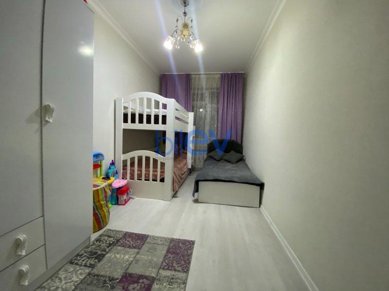 Satılır 3 otaqlı Köhnə Tikili  78m², Bakı
