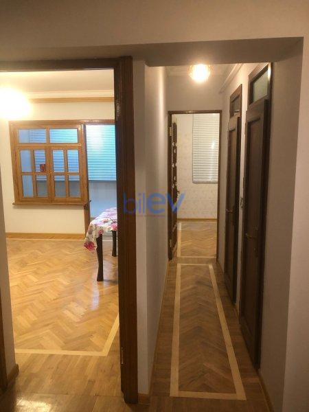 Satılır 2 otaqlı Köhnə Tikili  54m², Bakı