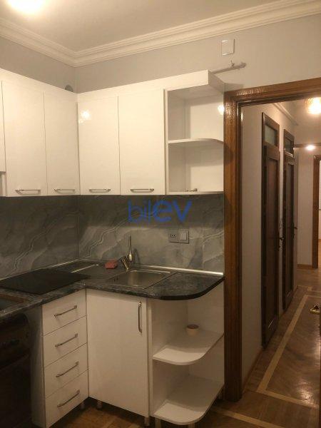 Satılır 2 otaqlı Köhnə Tikili  54m², Bakı