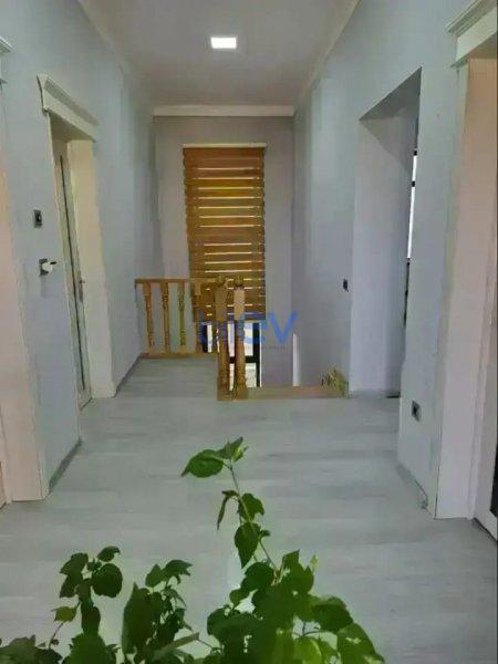 Satılır 6 otaqlı Həyət evi  183m², Bakı