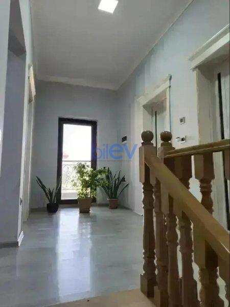 Satılır 6 otaqlı Həyət evi  183m², Bakı