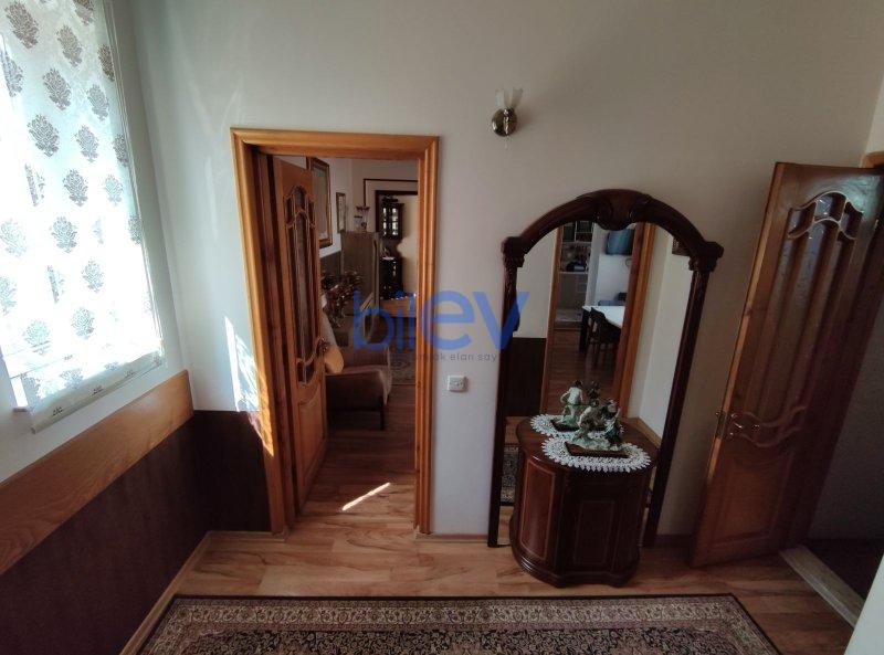 Satış 8 otaqlı Həyət evi  225m², Bakı