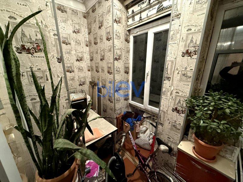 Satılır 3 otaqlı Köhnə Tikili  80m², Bakı