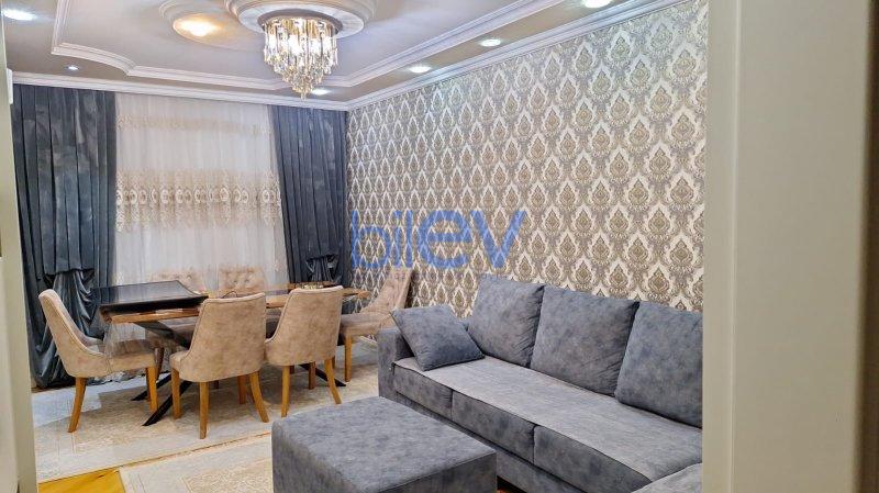 Satılır 5 otaqlı Köhnə Tikili  125m², Bakı