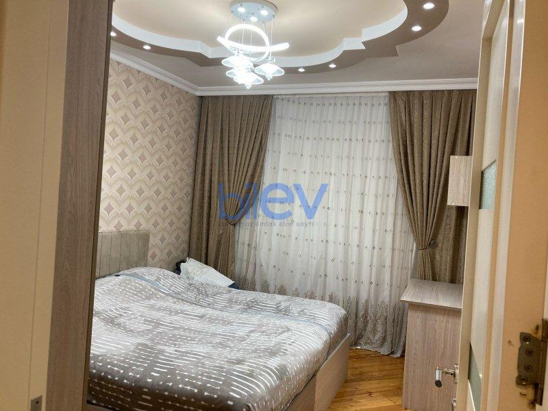Satılır 5 otaqlı Köhnə Tikili  125m², Bakı