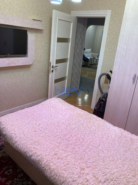 Satılır 5 otaqlı Köhnə Tikili  125m², Bakı