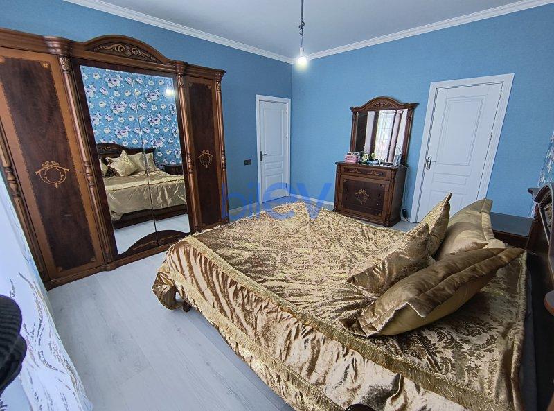 Satılır 8 otaqlı Həyət evi  280m², Xırdalan