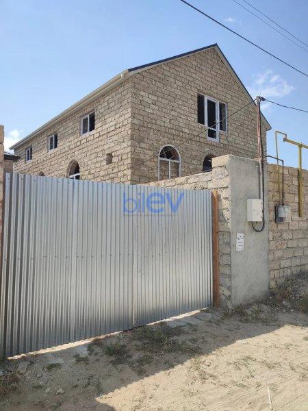 Satılır 4 otaqlı Həyət evi  100m², Bakı