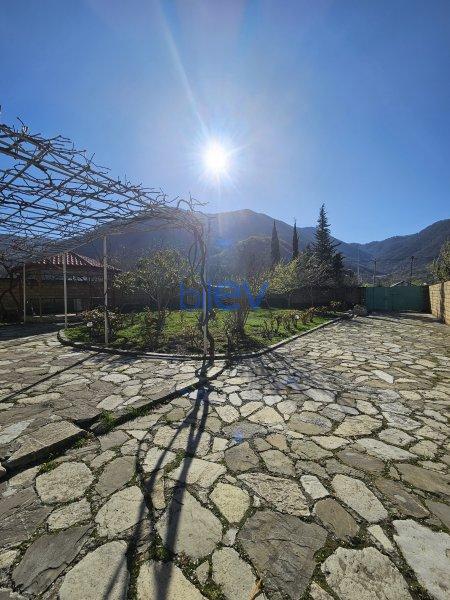 Satış 6 otaqlı Bağ evi  176m², Qax