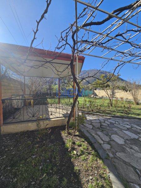 Satış 6 otaqlı Bağ evi  176m², Qax