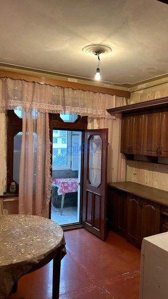 Satılır 3 otaqlı Köhnə Tikili  65m², Bakı