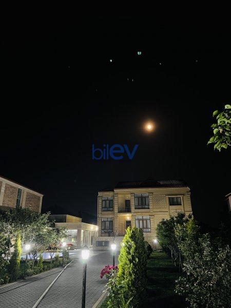 Aylıq Kirayə 6 otaqlı Bağ evi  400m², Bakı