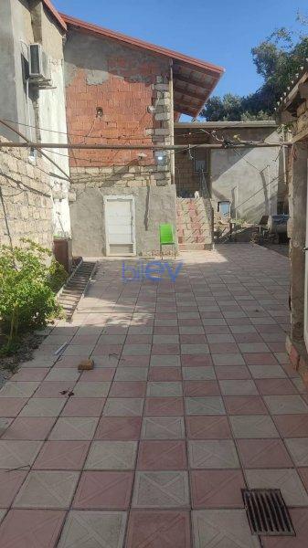 Satılır 4 otaqlı Həyət evi  100m², Bakı