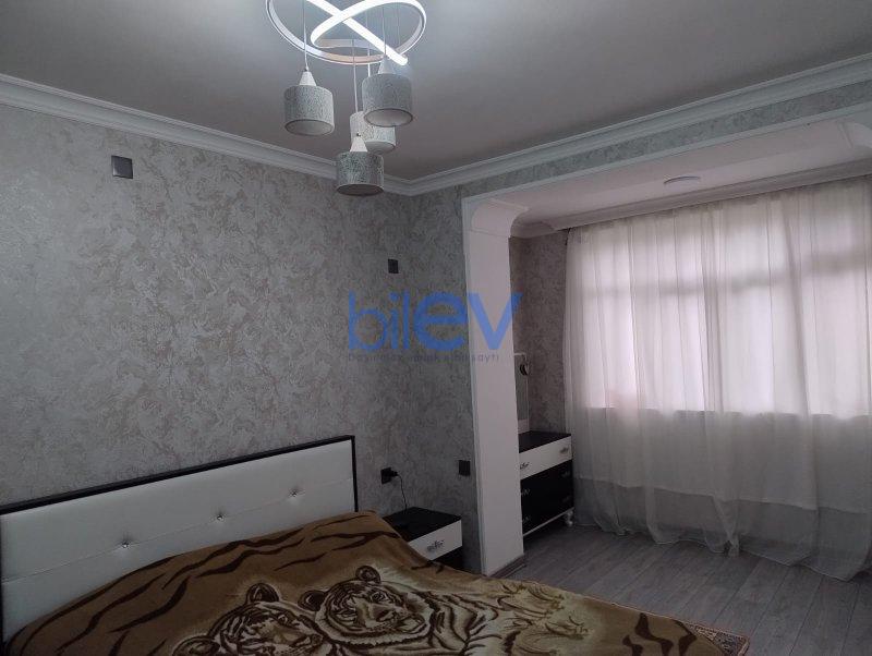 Satış 4 otaqlı Köhnə Tikili bina evi  89m², Sumqayıt