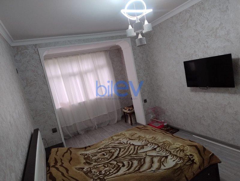 Satış 4 otaqlı Köhnə Tikili bina evi  89m², Sumqayıt