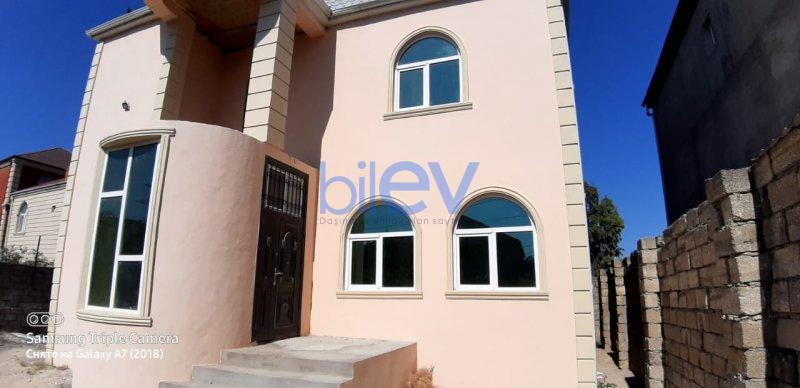 Satış 4 otaqlı Həyət evi  200m², Bakı
