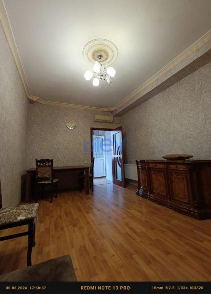 Aylıq Kirayə 2 otaqlı Yeni Tikili bina evi  80m², Bakı
