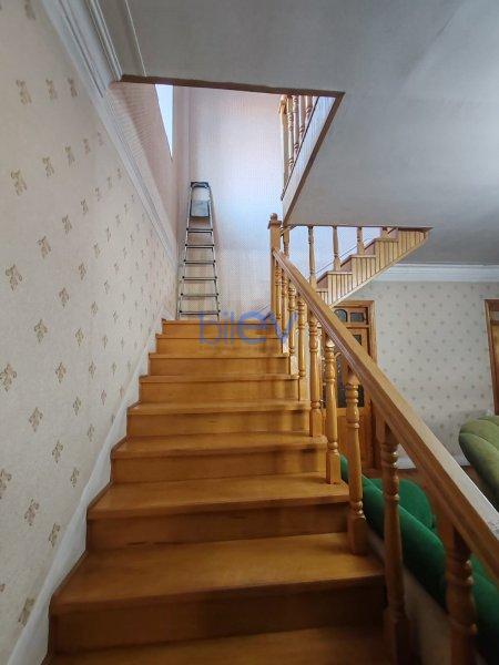 Satılır 7 otaqlı Həyət evi  210m², Bakı