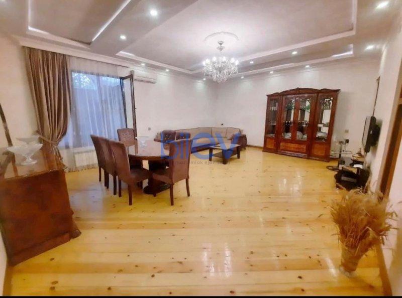 Günlük Kirayə 3 otaqlı Həyət evi  130m², Gəncə