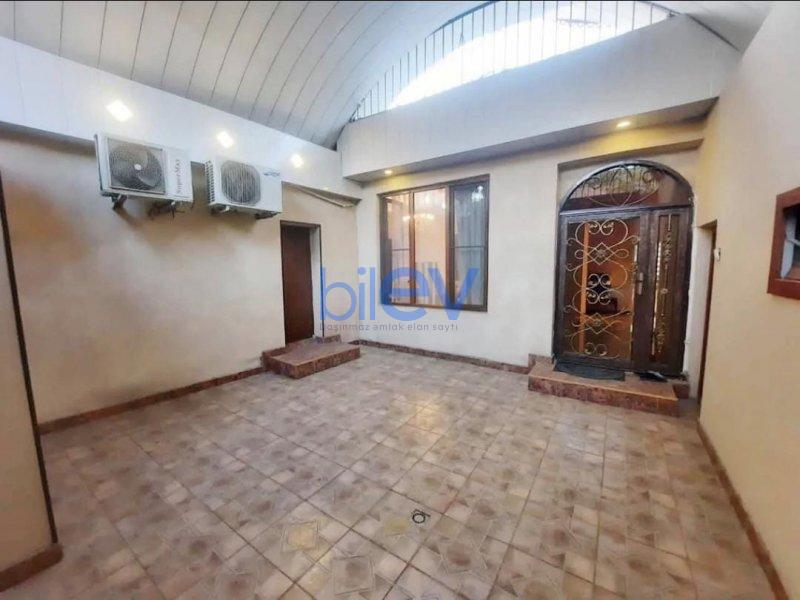 Günlük Kirayə 3 otaqlı Həyət evi  130m², Gəncə