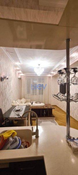 Aylıq Kirayə 2 otaqlı Yeni Tikili bina evi  68m², Bakı