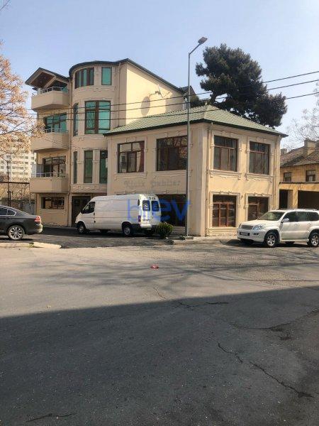 Satış 19 otaqlı Villa  873m², Bakı