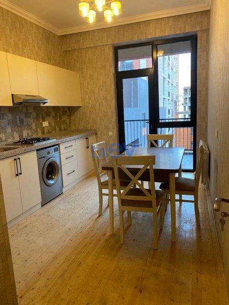 Satış 2 otaqlı Yeni Tikili bina evi  75.00m², Bakı
