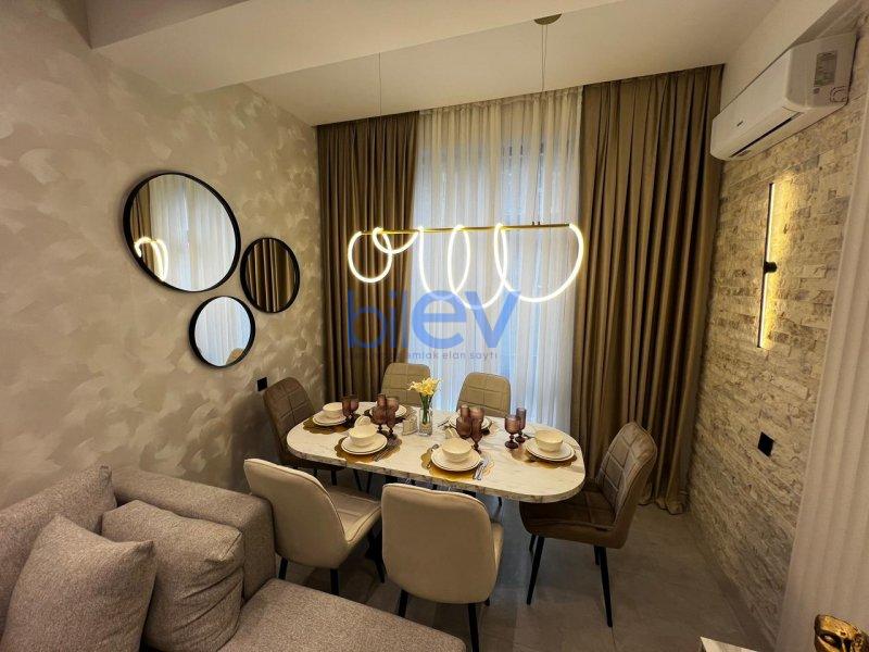 Satış 2 otaqlı Yeni Tikili bina evi  70m², Bakı