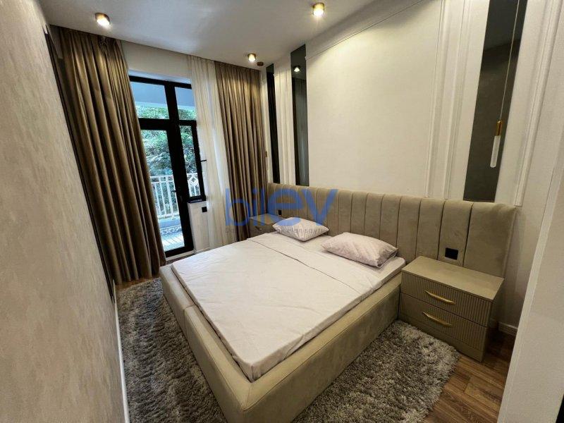 Satış 2 otaqlı Yeni Tikili bina evi  70m², Bakı