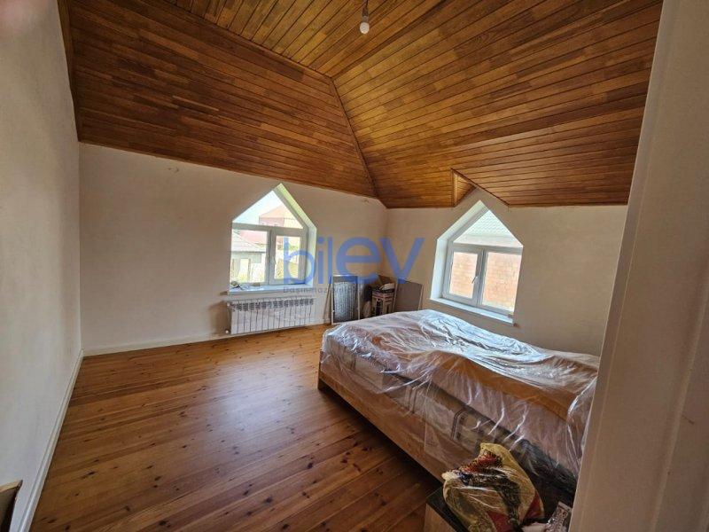 Satış 11 otaqlı Bağ evi  300m², Bakı