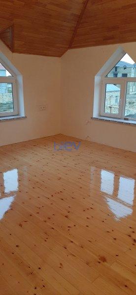 Satış 11 otaqlı Bağ evi  300m², Bakı